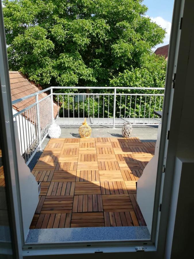 Frisch Renoviert Mit Dachterrasse - Geniesse Ruhe Und Grun Nahe Neustadt Aisch Нойштадт-ан-дер-Айш Экстерьер фото